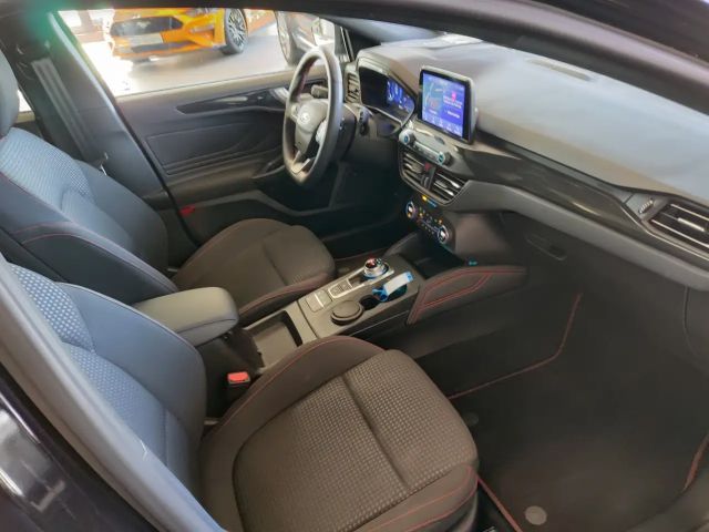 Ford Focus EcoBoost ST Line Wagon