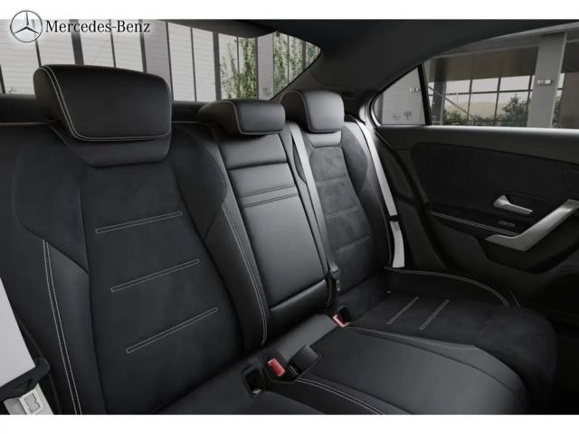 Mercedes-Benz A 200 AMG Line