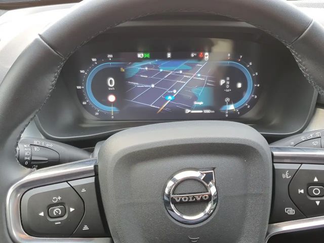 Volvo XC40 Dark Plus