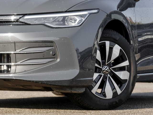 Volkswagen Golf 1.5 TSI Golf VIII