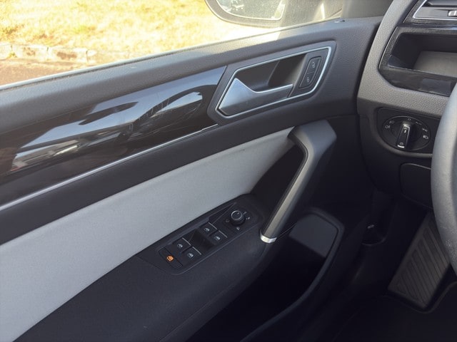 Volkswagen Touran 2.0 TDI Highline