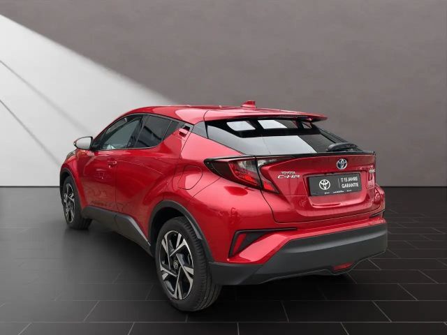 Toyota C-HR Hybride Team D