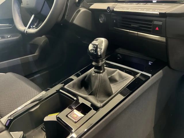 Opel Astra 1.2 Turbo Business Edition Turbo