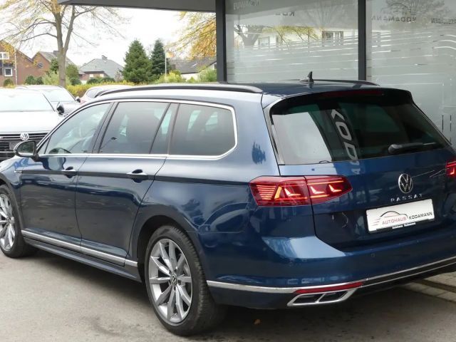 Volkswagen Passat 2.0 TSI R-Line Variant