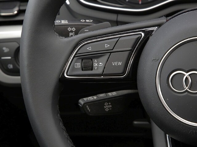 Audi A4 40 TFSI Avant S-Tronic