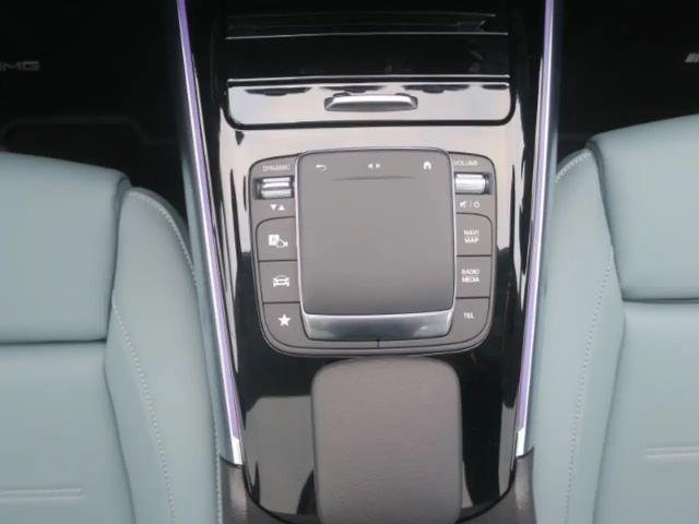 Mercedes-Benz EQA 300 4MATIC AMG Line