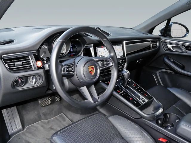 Porsche Macan S