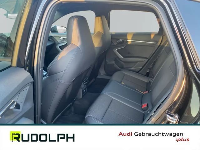 Audi A3 35 TFSI S-Line S-Tronic Sedan