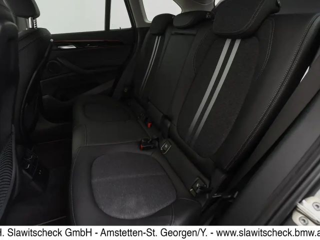 BMW X1 sDrive18i