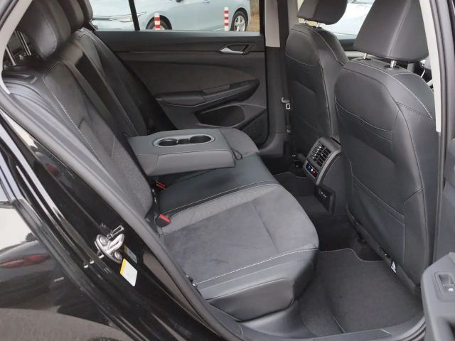 Volkswagen Golf Rabbit TSI