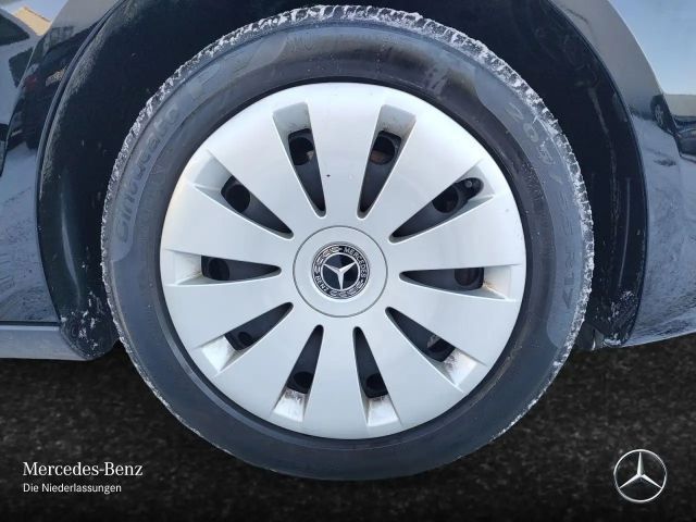 Mercedes-Benz A 250 A 250 e