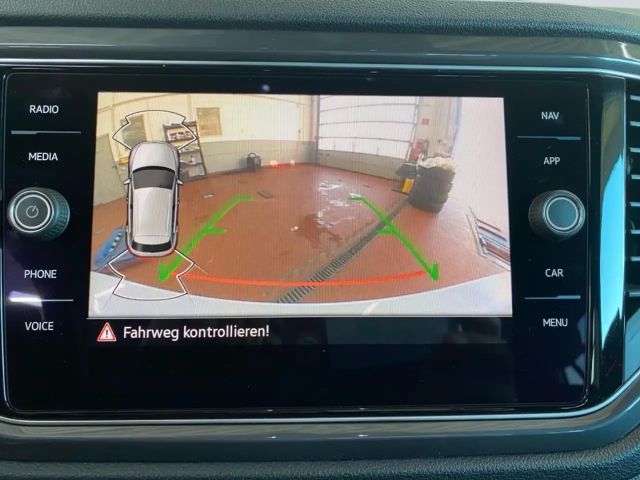 Volkswagen T-Roc 1.5 TSI DSG Sport