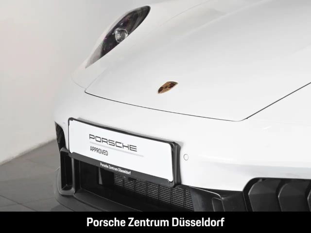 Porsche 911 992 Cabriolet Carrera GTS