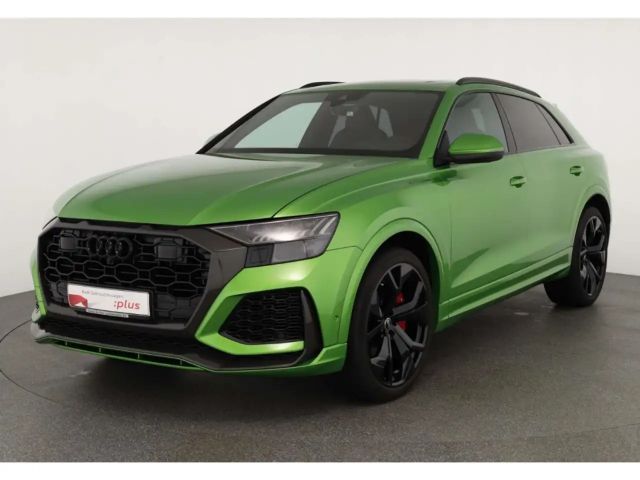 Audi RS Q8 Quattro