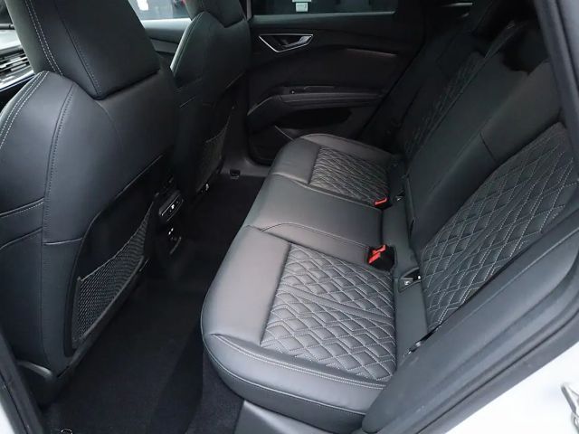 Audi Q4 e-tron 50 Quattro S-Line