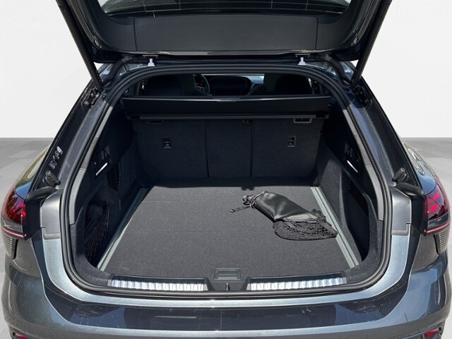 Audi A6 Avant Quattro S-Tronic