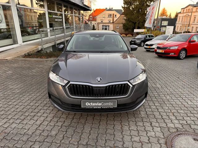 Skoda Octavia Ambition