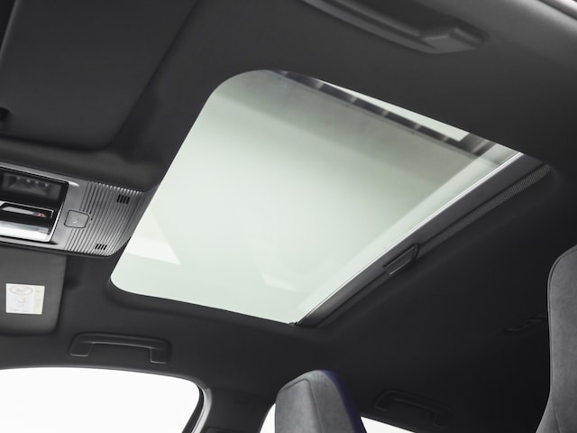 Volkswagen Golf 2.0 TSI DSG