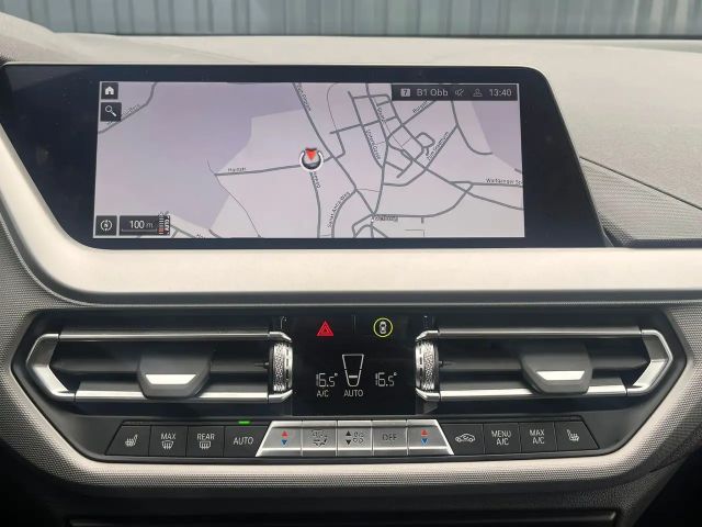 BMW 116 116i 5-deurs Sedan