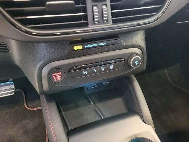 Ford Focus EcoBoost ST Line Wagon