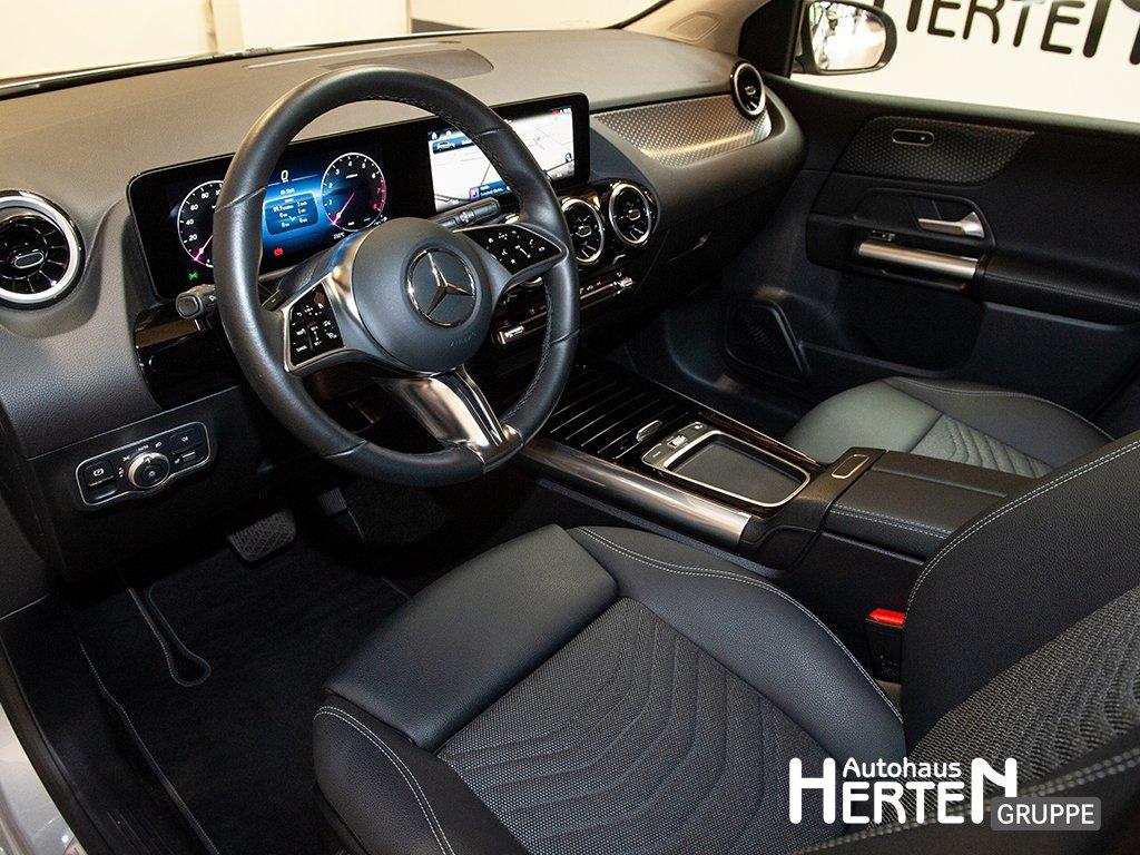 Mercedes-Benz B 180 Progressive Sedan