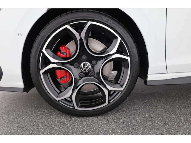 Volkswagen Golf 2.0 TSI