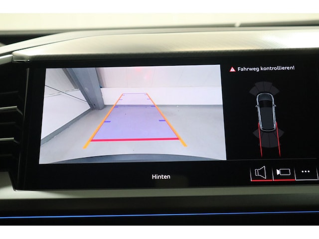 Audi Q4 e-tron SUV 45 e-tron Audi Q4 e-tron