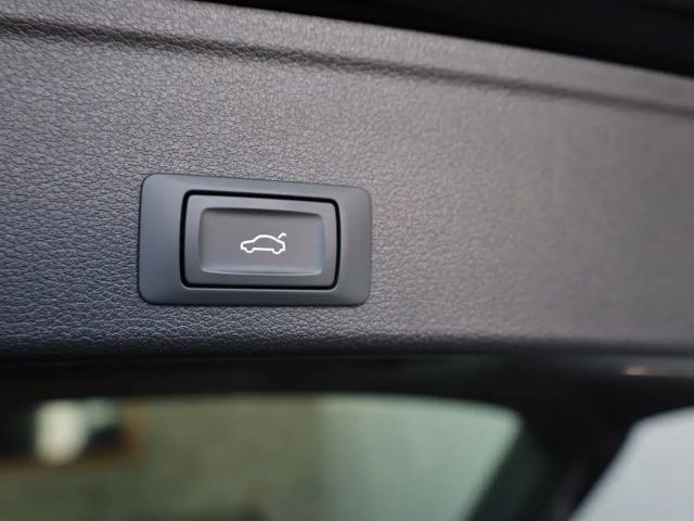 Audi A4 40 TDI Avant S-Tronic