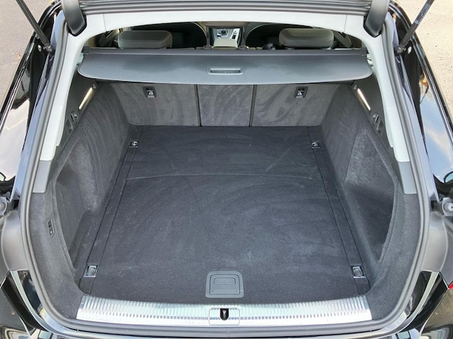 Audi A4 40 TFSI Avant S-Tronic