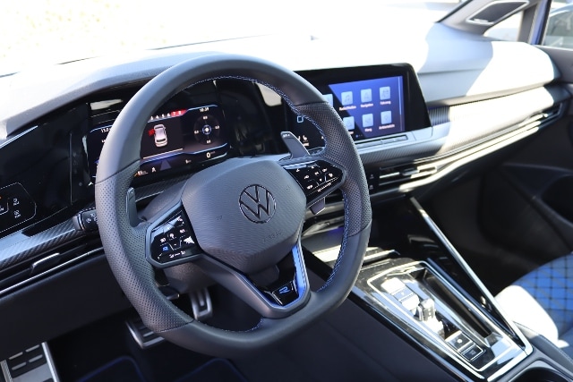 Volkswagen Golf 2.0 TSI