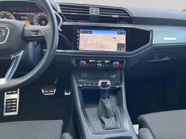 Audi Q3 45 TFSI Hybride S-Tronic