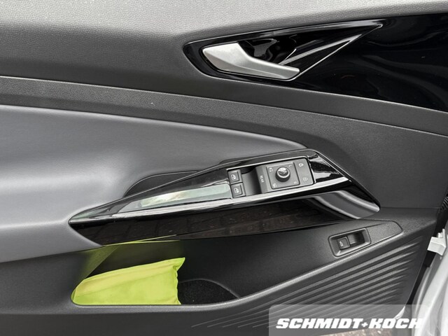 Volkswagen ID.4 IQ.Drive Performance Pro