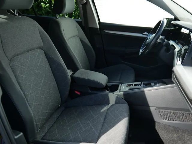 Volkswagen Golf DSG Golf VIII Life