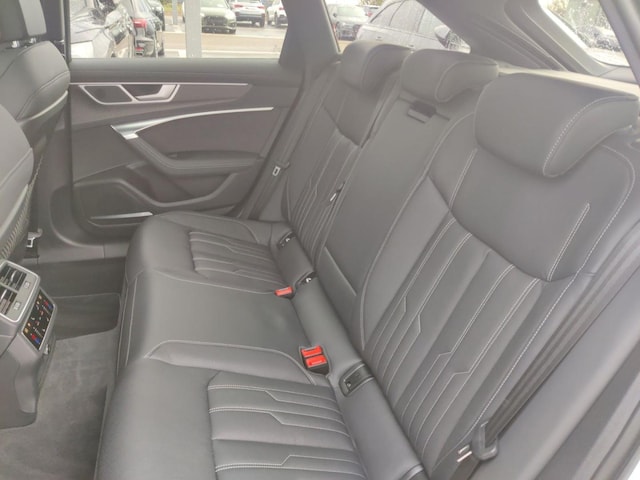 Audi S6 Avant Quattro