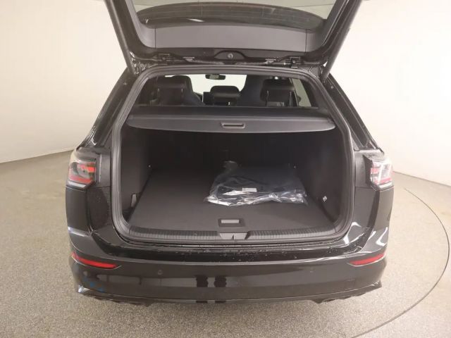 Volkswagen Golf DSG Sport Variant