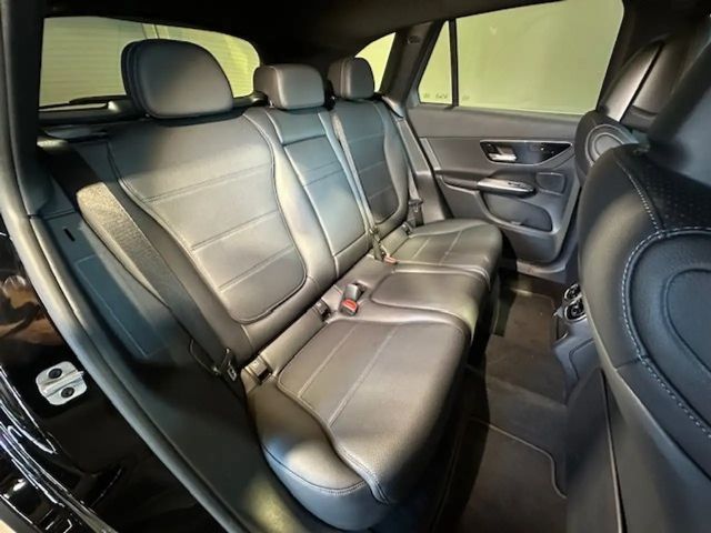 Mercedes-Benz GLC 200 4MATIC AVANTGARDE