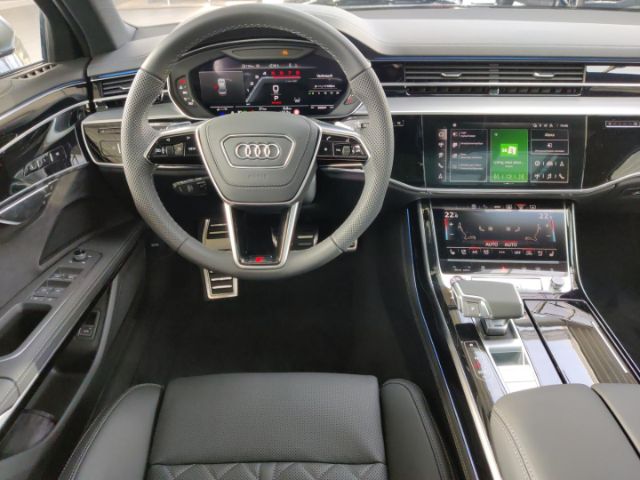 Audi S8 Quattro