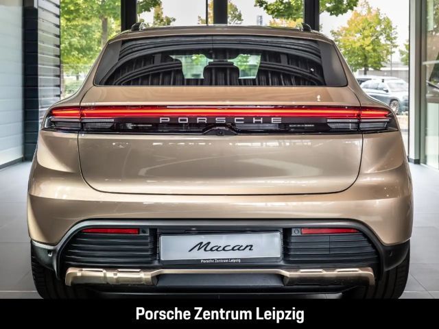 Porsche Macan 4