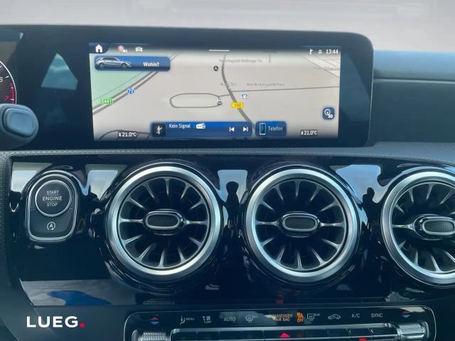 Mercedes-Benz A 200 AMG Line