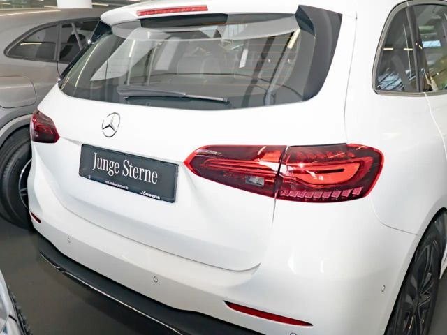 Mercedes-Benz B 180 Progressive