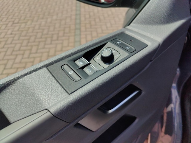 Volkswagen Caravelle Lang T6