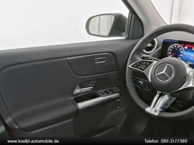 Mercedes-Benz GLA 180 Progressive