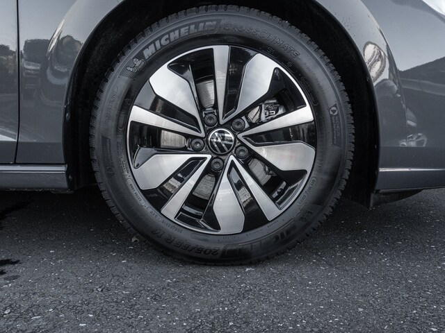 Volkswagen Golf 2.0 TDI DSG Variant