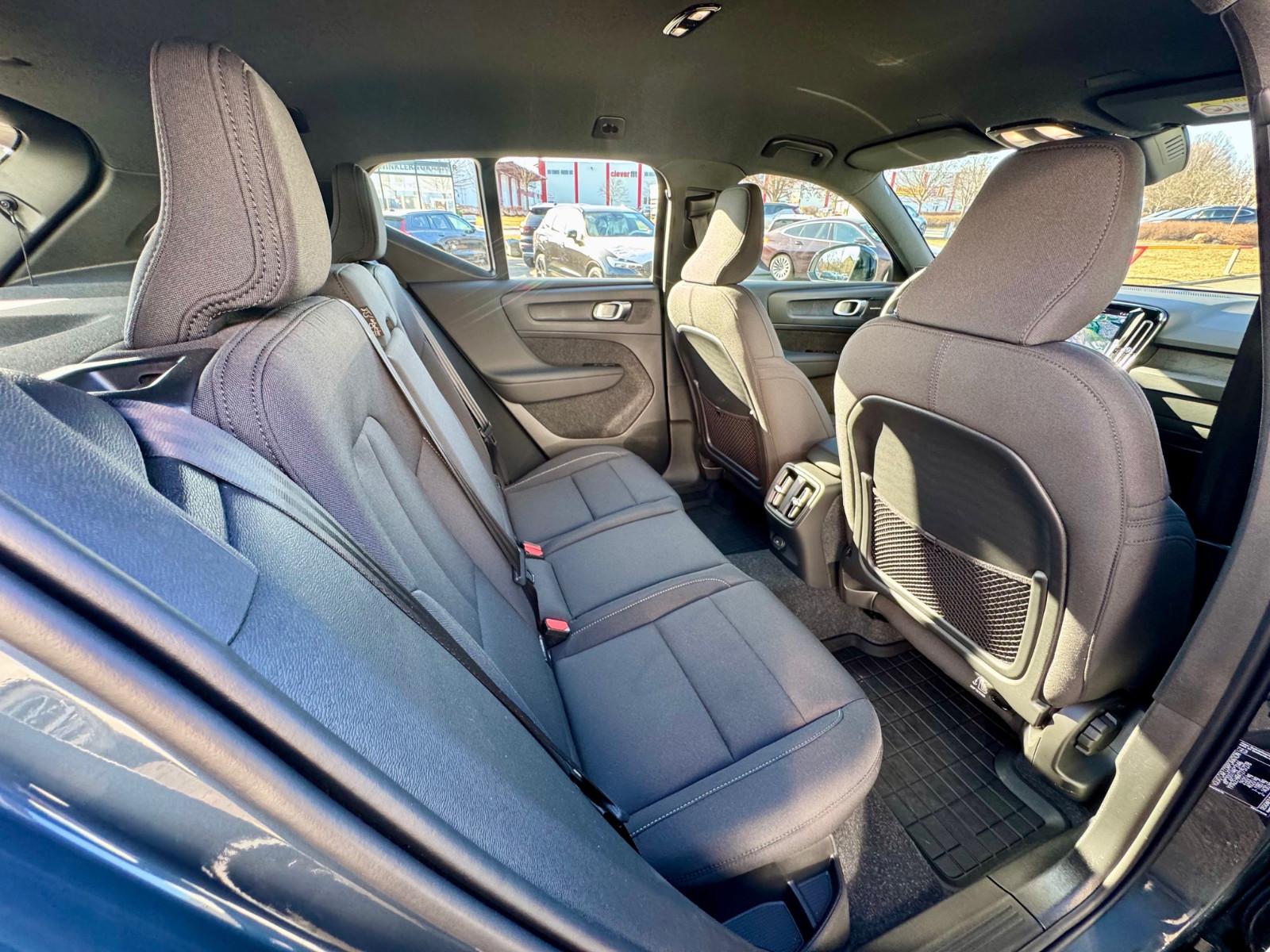 Volvo EX40 Extended range Plus Single motor