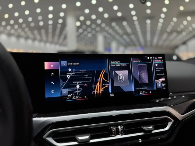 BMW 330 330e M-Sport Sedan xDrive