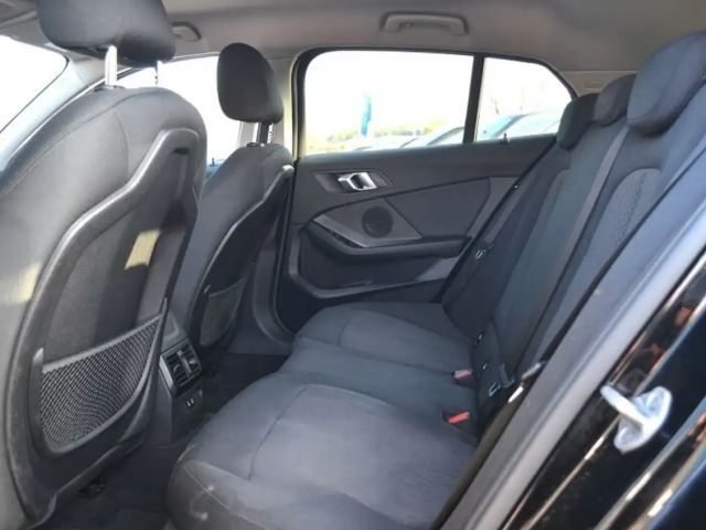 BMW 116 116d Advantage pakket Sedan