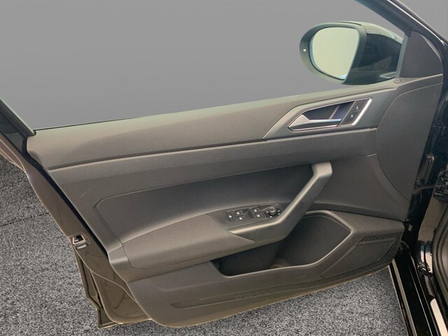 Volkswagen Taigo 1.5 TSI DSG R-Line