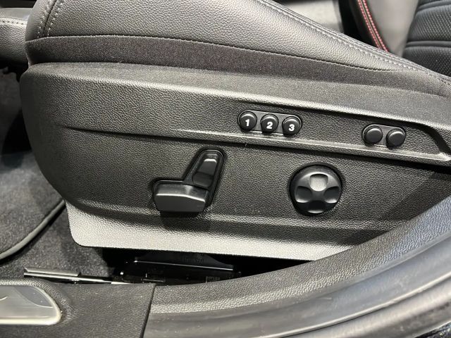 Alfa Romeo Giulia Q4