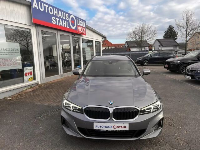 BMW 320 320d Touring xDrive