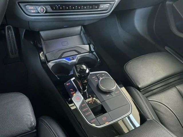 BMW 120 120d Sedan xDrive